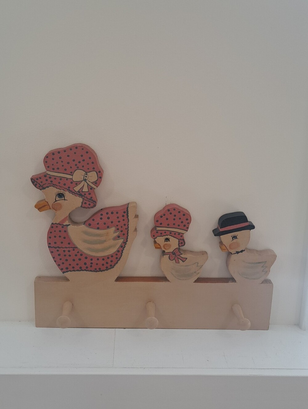 Vtg. Wooden Handmade Grannycore Cottagecore Fairycore Duck Wall Decor With Pegs.